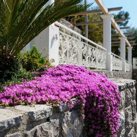 Incanto Stunning Sea View *