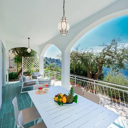 Incanto Stunning Sea View Διαμέρισμα *